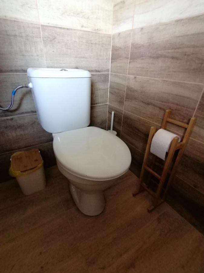 Chata Baska Na Liptove S Vlastnym Dvorom Liptovsky Mikulas Exterior photo