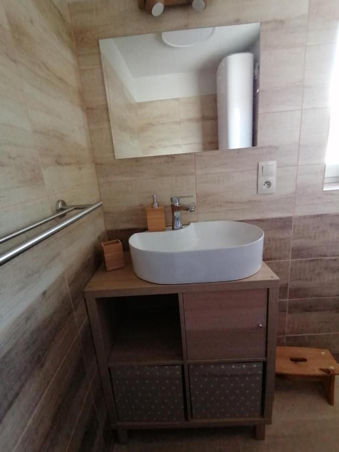 Chata Baska Na Liptove S Vlastnym Dvorom Liptovsky Mikulas Exterior photo